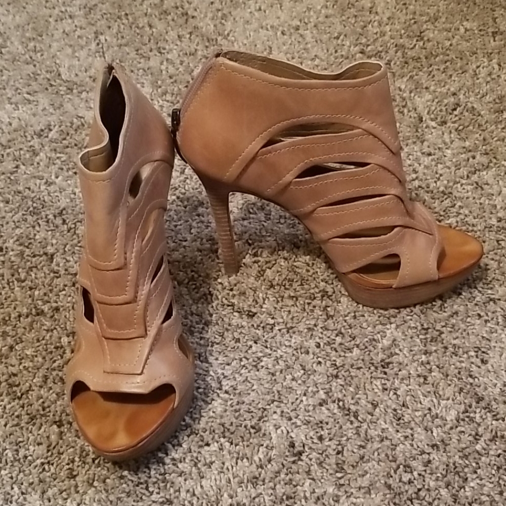 Guess Heels